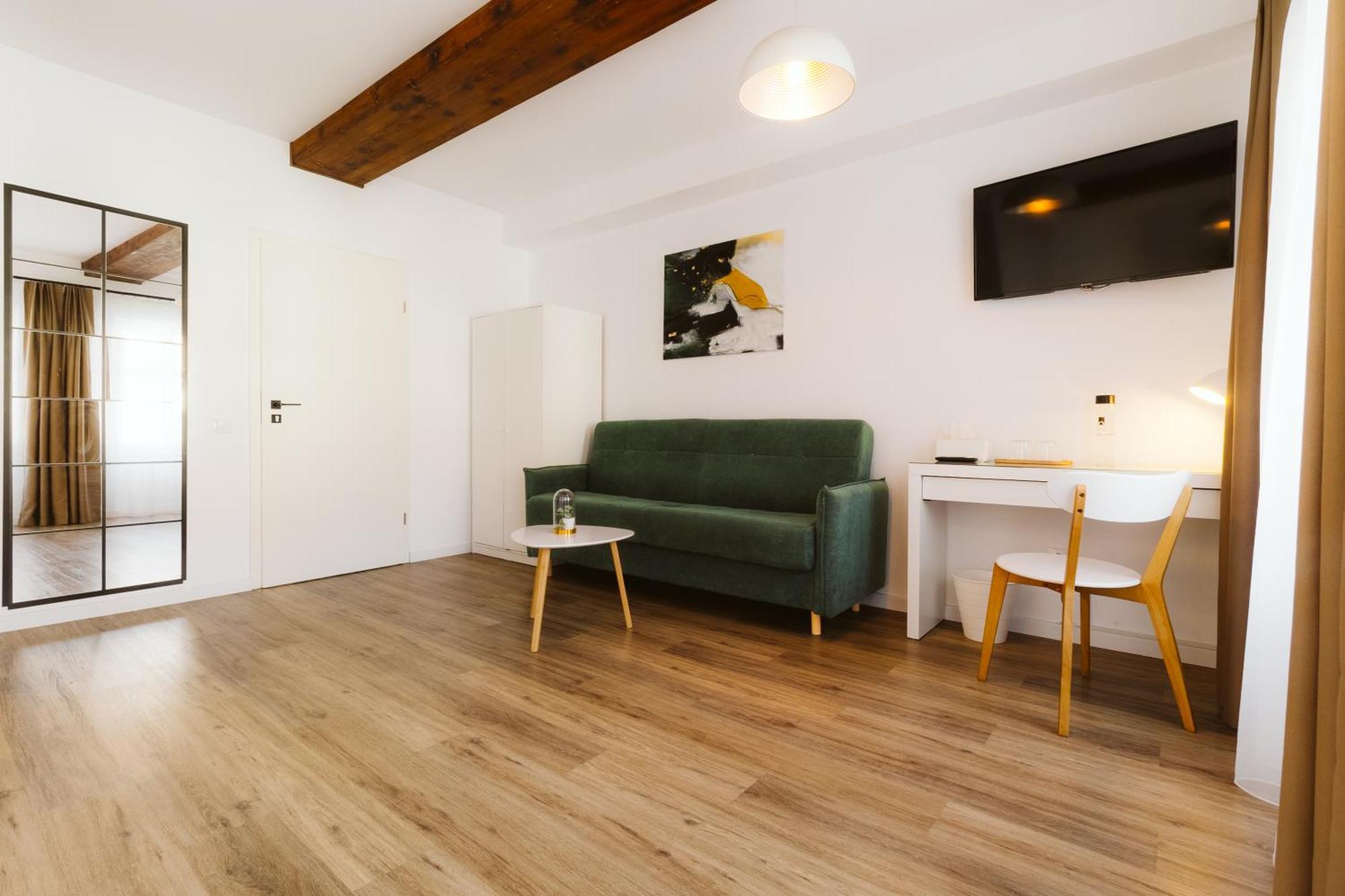 Townhouse Boutique Hotel Sibiu Bagian luar foto